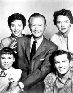 Father Knows Best Cast